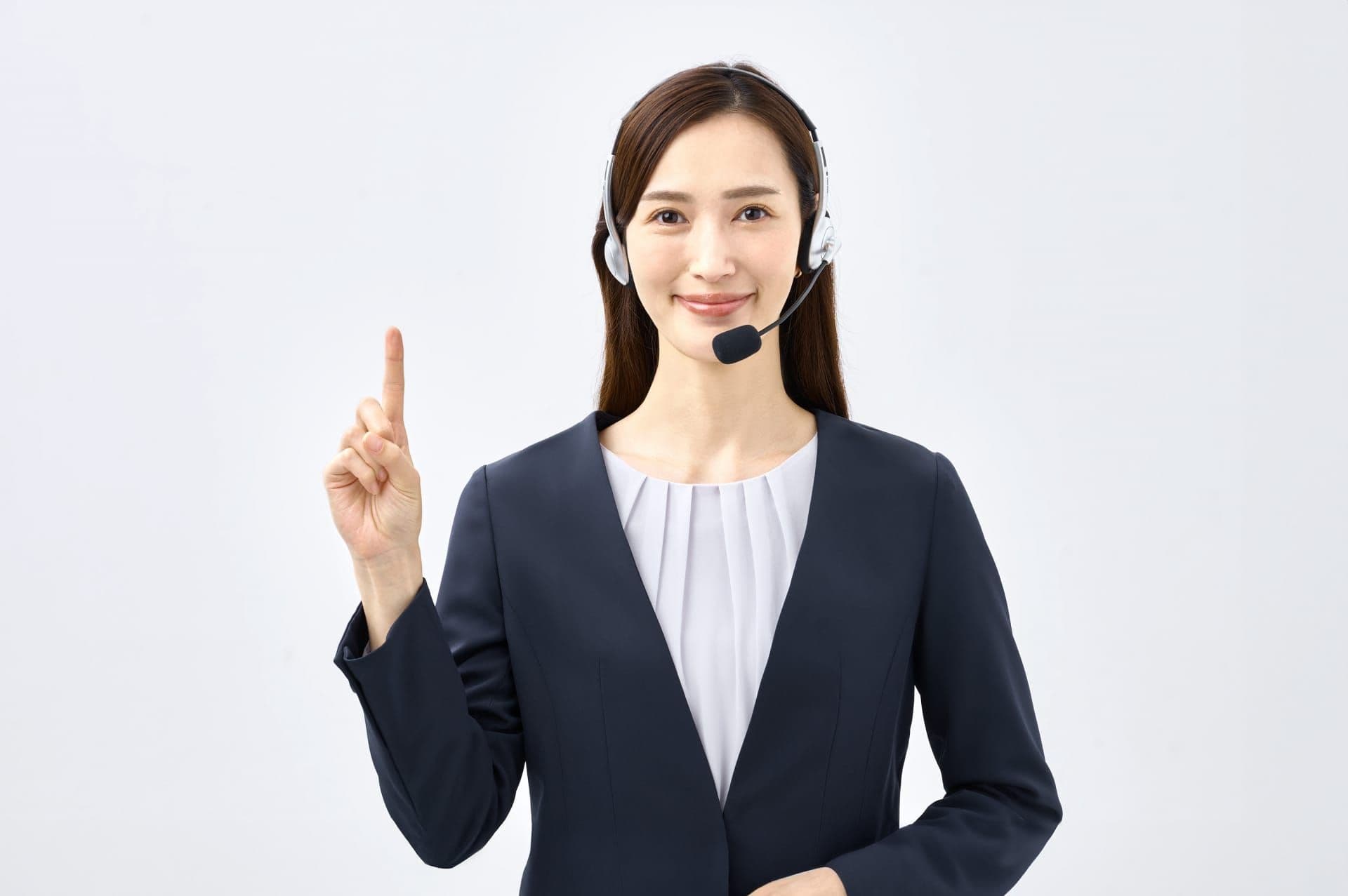 査定内容を説明するオペレーター